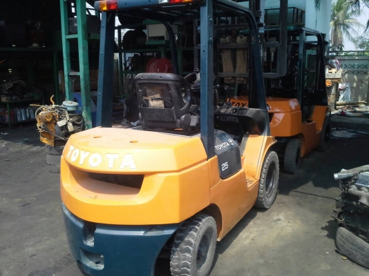 TOYOTA 7FD25 ขนาด2.5ตัน เสาสูง3เมตร เกียร์ออร์โต้ เครื่องดีเซล1DZ2 ราคาต่อรองได้0816161541