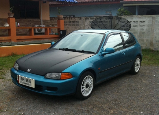 HONDA, CIVIC 1.5 EX (3Dr) โฉม เตารีด 3 ประตู เกียร์ออโต้ ขายสวยๆถูกๆค่ะ 99,000