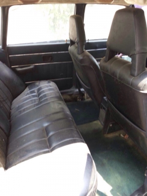 ขาย volvo 264 gl ตัวนอก รุ่นพิเศษ เครื่องเดิมๆ รถเก่าเก็บ จอดนาน ขายตามสภาพ (ทะเบียน+ชุดโอนครบ )  รถอยู่โคราชคับ