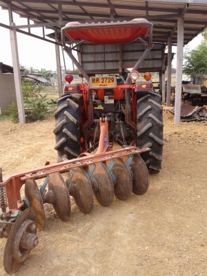 ขายด่วนรถไถนา KUBOTA L4508 45แรง พร้อมใบมีดดันหน้าผานหลัง 6 สภาพรถพร้อมใช้งาน ขายด่วนรถไถนา KUBOTA L4508 45แรง พร้อมใบมีดดันหน้าผานหลัง 6 สภาพรถพร้อมใช้งาน
