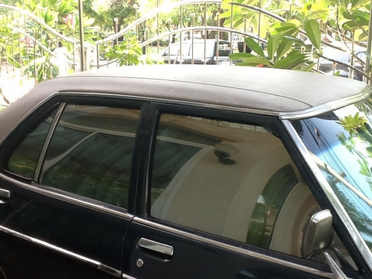 โฮลเดิ้ล คิงส์วูด ออโต เครื่อง 1 J โฮลเดิ้ล คิงส์วูด ออโต เครื่อง 1 J