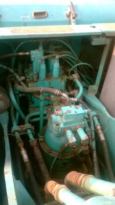 SK 200 MACK 5ซุปเปอร์เก๋งเหลี่ยม(เทียบเท่ามาร์คซิกYN07)ใช้งาน16000ช.ม