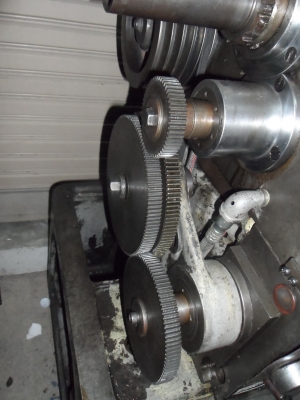 ขายครับขายเครื่องกลึง ขนาด 5 ฟุต 3 เพลา