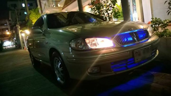 Nissan sunny ตัว TOP Super NEO ปี 2002 AT ขายถูกๆ ซื้อสดลดได้เยอะ