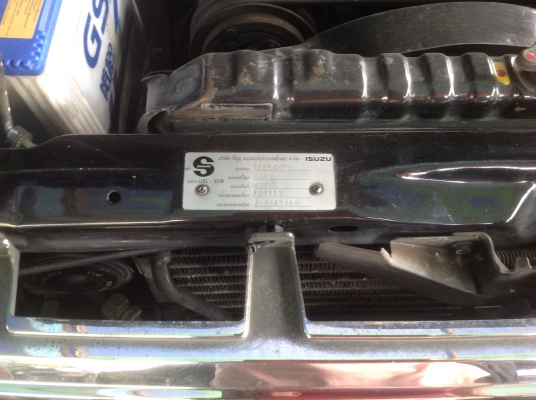 ขายISUZUมังกรทอง2.5 SLXแค็ป4X4สีดำปี96จดทะเบียนปี97