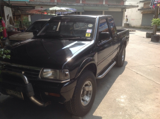 ขายISUZUมังกรทอง2.5 SLXแค็ป4X4สีดำปี96จดทะเบียนปี97