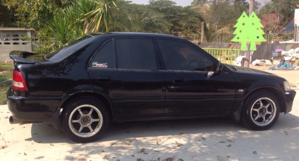 ขายฟรีดาวน์ ออกรถได้เลยไม่ต้องใช้เงิน HONDA CITY EXi 1.5 AT ปี 2003 รถสวยพร้อมใช้งาน เครื่องแห้งแรงดีติดตั้งแก๊ส LPG ลงเล่มครบพร้อม ภายในสวยครบ CD MP3 แอร์  พ.เพาเวอร์ ก.ไฟฟ้า ช่วงล่างแน่น ล้อแม็กลายสวย เอกสารทะเบียนครบพร้อมโอน ราคาต่อรองได้ครับ