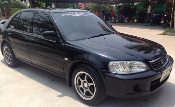 ขายฟรีดาวน์ ออกรถได้เลยไม่ต้องใช้เงิน HONDA CITY EXi 1.5 AT ปี 2003 รถสวยพร้อมใช้งาน เครื่องแห้งแรงดีติดตั้งแก๊ส LPG ลงเล่มครบพร้อม ภายในสวยครบ CD MP3 แอร์  พ.เพาเวอร์ ก.ไฟฟ้า ช่วงล่างแน่น ล้อแม็กลายสวย เอกสารทะเบียนครบพร้อมโอน ราคาต่อรองได้ครับ