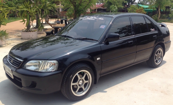 ขายฟรีดาวน์ ออกรถได้เลยไม่ต้องใช้เงิน HONDA CITY EXi 1.5 AT ปี 2003 รถสวยพร้อมใช้งาน เครื่องแห้งแรงดีติดตั้งแก๊ส LPG ลงเล่มครบพร้อม ภายในสวยครบ CD MP3 แอร์  พ.เพาเวอร์ ก.ไฟฟ้า ช่วงล่างแน่น ล้อแม็กลายสวย เอกสารทะเบียนครบพร้อมโอน ราคาต่อรองได้ครับ