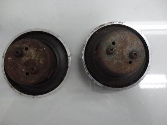 ขายฝาปิดถังน้ำมัน suzuki k-125 สนใจโทร.081-005-8785