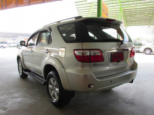 TOYOTA FORTUNER 2.7  AT RWD ปี 2009