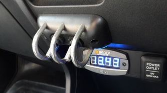 HondaFreedรถนอก ศูนยนำเข้า สีขาวมุกกุญแจประตูข้างสไลดรีโมท ปี2010