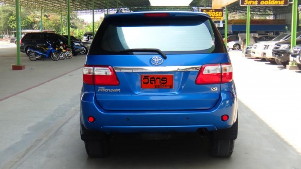TOYOTA FORTUNER 2.7  AT RWD ปี 2009
