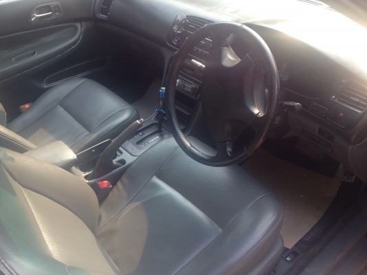 HONDA ACCORD VTi-E 2.2 AT ปี 39 รถสวยจัดภายนอกสีสันบางเดิม เครื่องยนต์แห้งแรงดีติดตั้งแก๊ส LPG ลงเล่มครบพร้อมโอนประหยัดสุดๆ ภายในเก๋งเบาะหุ้มหนัง CD MP3 แอร์  พ.เพาเวอร์ ก.ไฟฟ้า ช่วงล่างแน่น ล้อแม็กครบครัน ยางสภาพดี 70\% พร้อมใช้งาน เอกสารทะเบียนครบพร้อมโอ