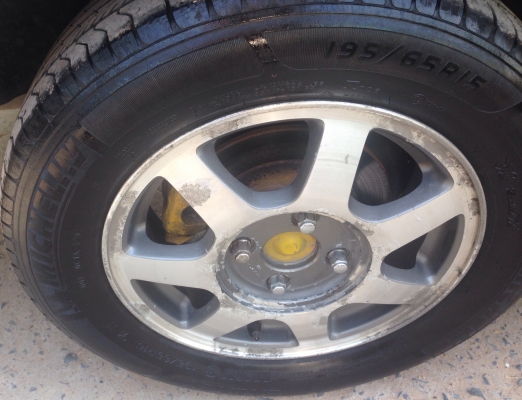 HONDA ACCORD VTi-E 2.2 AT ปี 39 รถสวยจัดภายนอกสีสันบางเดิม เครื่องยนต์แห้งแรงดีติดตั้งแก๊ส LPG ลงเล่มครบพร้อมโอนประหยัดสุดๆ ภายในเก๋งเบาะหุ้มหนัง CD MP3 แอร์  พ.เพาเวอร์ ก.ไฟฟ้า ช่วงล่างแน่น ล้อแม็กครบครัน ยางสภาพดี 70\% พร้อมใช้งาน เอกสารทะเบียนครบพร้อมโอ