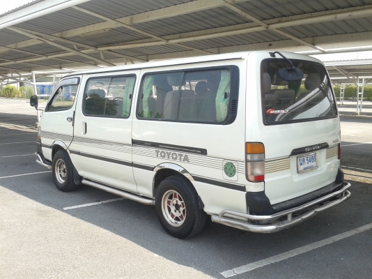 ขายรถตู้หัวจรวด สภาพดี 95000