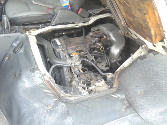 ขายรถตู้หัวจรวด สภาพดี 95000