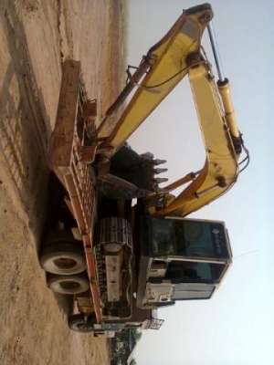 ขายด่วนรถแบคโฮPC100-5มีใบอินวอลห้างปลาหัวยาวมีเล่ม