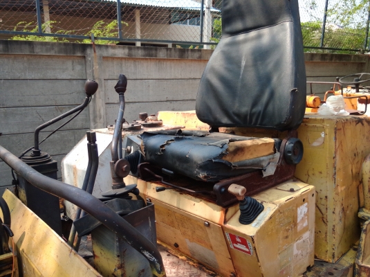 ขายรถแบคโฮ YANMAR B37 พร้อมหัวคีบไม้ คีบเหล็ก ราคา 265,000 บาท