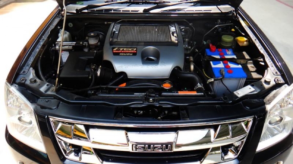 ISUZU D-MAX HI LANDER SPACE CAB 2.5 Ddi i-TEQ MT ปี 2010 ISUZU D-MAX HI LANDER SPACE CAB 2.5 Ddi i-TEQ MT ปี 2010