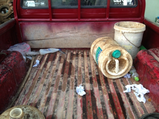 ขาย Toyota YN50 สีแดง ราคาเบาหวิว