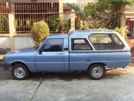 ขามมาสด้าแฟมิเลีย