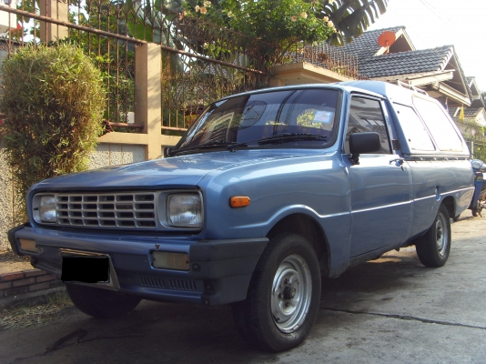 ขามมาสด้าแฟมิเลีย