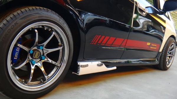 HONDA JAZZ   i-VTEC 1.5 AT ปี 2010