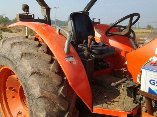 KUBOTA M7040 ปี51 ผาน3,6 ดันหน้า เล่มพร้อมโอน