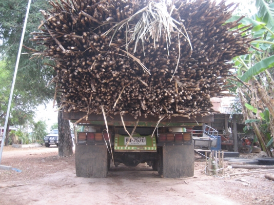 ITSUBISHI  527   2เพลา 195 แรง  930,000  บาท