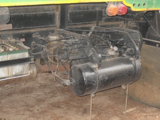 ITSUBISHI  527   2เพลา 195 แรง  930,000  บาท