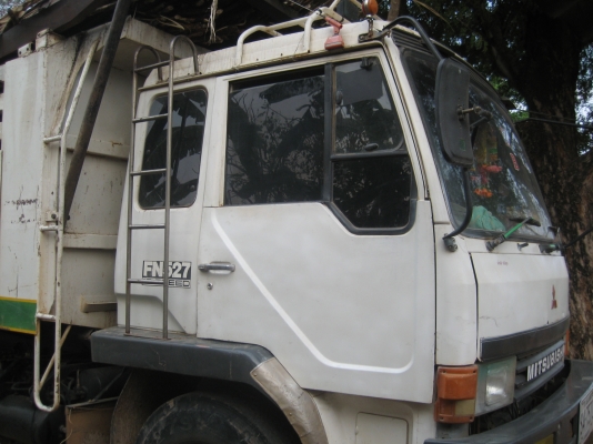 ITSUBISHI  527   2เพลา 195 แรง  930,000  บาท