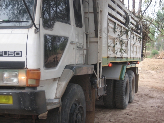 ITSUBISHI  527   2เพลา 195 แรง  930,000  บาท