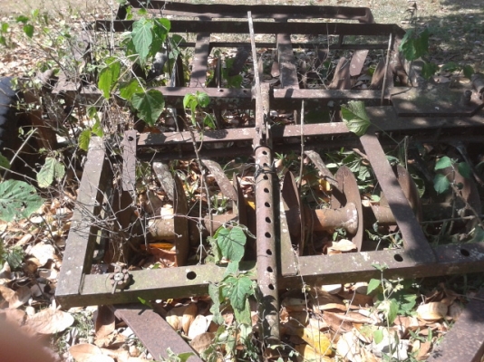 จานลากรถไถนา พร้อมใช้งาน จานลากรถไถนา พร้อมใช้งาน