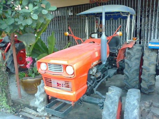 ขาย KUBOTA L2601DT ราคาถูกๆพร้อมใช้งาน