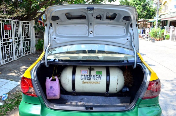 Taxi Altis ตัว E NGV ถังใหญ่ เหลือวิ่ง 2 ปี 10 เดือน