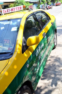 Taxi Altis ตัว E NGV ถังใหญ่ เหลือวิ่ง 2 ปี 10 เดือน
