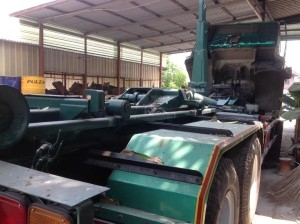 ฝากขาย 10 ล้อ 2 เพลาเดก้า 270 แรง ยูโร2 ปี49 ราคา 2250000 ต่อรองครับ