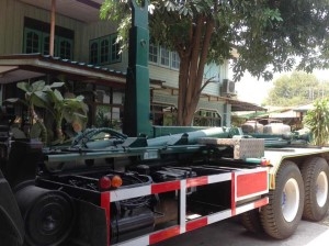 ฝากขาย 10 ล้อ 2 เพลาเดก้า 270 แรง ยูโร2 ปี49 ราคา 2250000 ต่อรองครับ