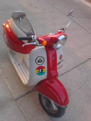 ขายรถ POP พร้อมใช้เครื่องดีสีสวย สไตล์เวสป้าสักคัน