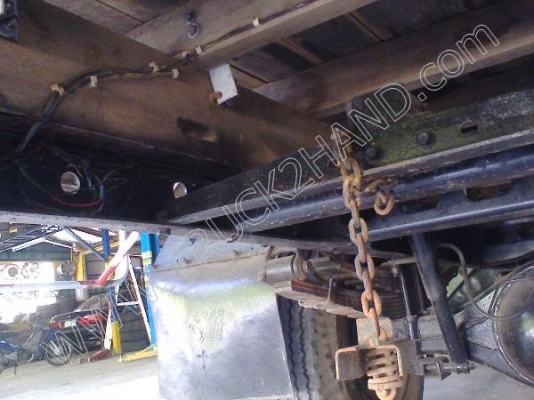 รถบรรทุก 6 ล้อ ยี่ห้อ HINO รุ่น FB113