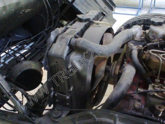 รถบรรทุก 6 ล้อ ยี่ห้อ HINO รุ่น FB113