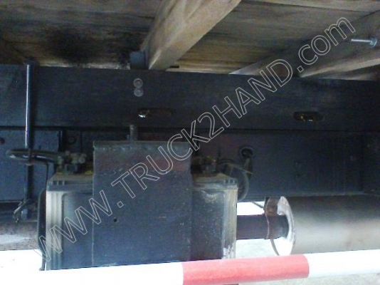 รถบรรทุก 6 ล้อ ยี่ห้อ HINO รุ่น FB113