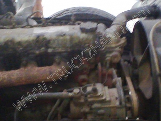 รถบรรทุก 6 ล้อ ยี่ห้อ HINO รุ่น FB113