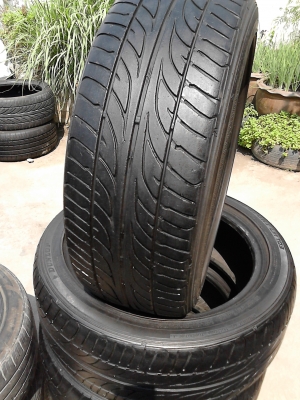 215/50R17 DUNLOP SP SPORT LM 703  มีชุด 4 เส้น  TEL.081-427-3941