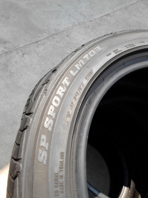 215/50R17 DUNLOP SP SPORT LM 703  มีชุด 4 เส้น  TEL.081-427-3941