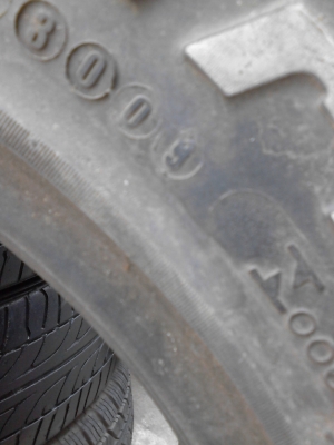 BF Goodrich All terrain T/A มี 1 เส้น TEL.081-427-3941 BF Goodrich All terrain T/A มี 1 เส้น TEL.081-427-3941