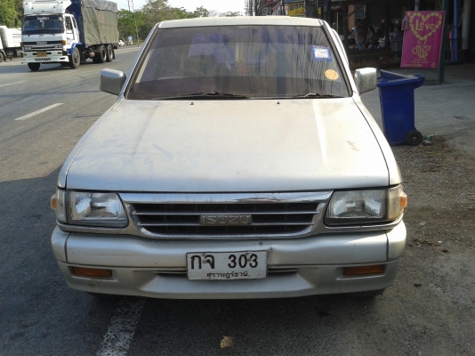 ขายคับ ISUZU CAB 4 TFR ปี95  เครื่อง 2500cc ประหยัดน้ำมัน เครื่องดี ซัซซีสวย แอร์เย็น สีสวย