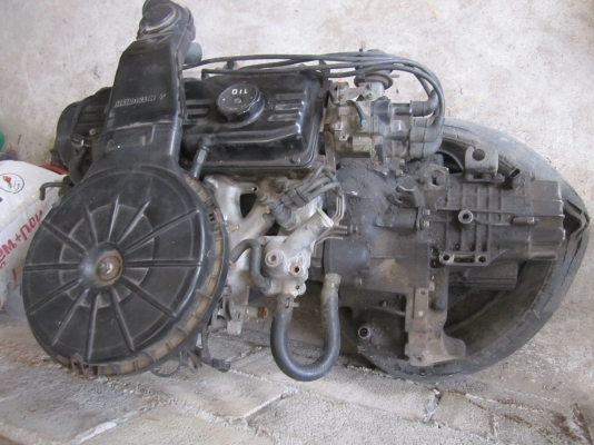 ขายเครื่องยนต์พร้อมเกียร์ 4G13  mitsu  champ รถเก๋ง