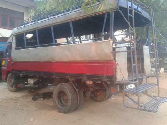 ขาย 6 ล้อ  ISUZU NKR 110 แรง รถห้างแท้ (ดาวน์105000)จัดแนนซ์ทุกจังหวัดอนุมัติง่ายเร็วทันใจเอกสารง่ายๆสบายๆ)รถสวยๆเดิมๆ  แซสซีสวยมากๆ สวยจัด เครื่องแห้ง แรง ดีสุดๆ ไม่มีไอ แซสซีสวยมากๆทั้งเส้น รถขับดีมากๆภาษีเต็ม พร้อมโอน พร้อมใช้งานสุดๆ.........